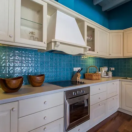 Villa Jolene 3Br In Agios Sostis By Itravelhome